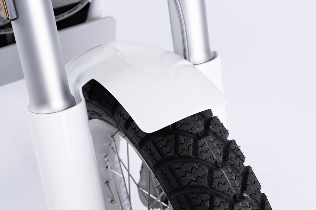 Cake-Ösa-plus-E-Motorra-E-Transportbike-Detail Vorderreifen