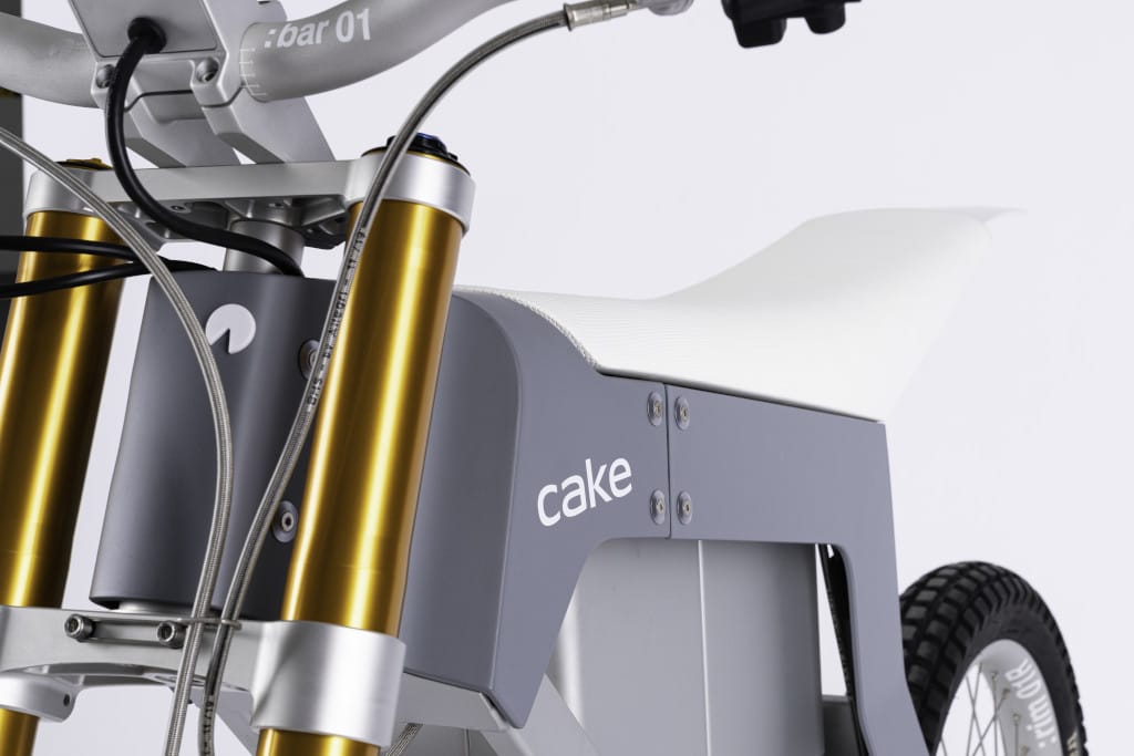 Cake-Kalk-OR-E-Motorrad Sgoldene Lenkstangen im Detail 1